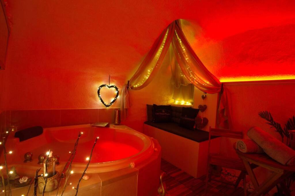 Les Secrets D'Alcove, Nuits Romantiques Avec Spa Екс ан Прованс Екстериор снимка