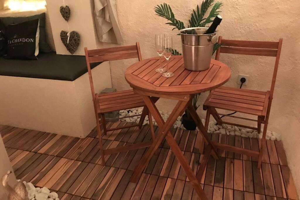 Les Secrets D'Alcove, Nuits Romantiques Avec Spa Екс ан Прованс Екстериор снимка