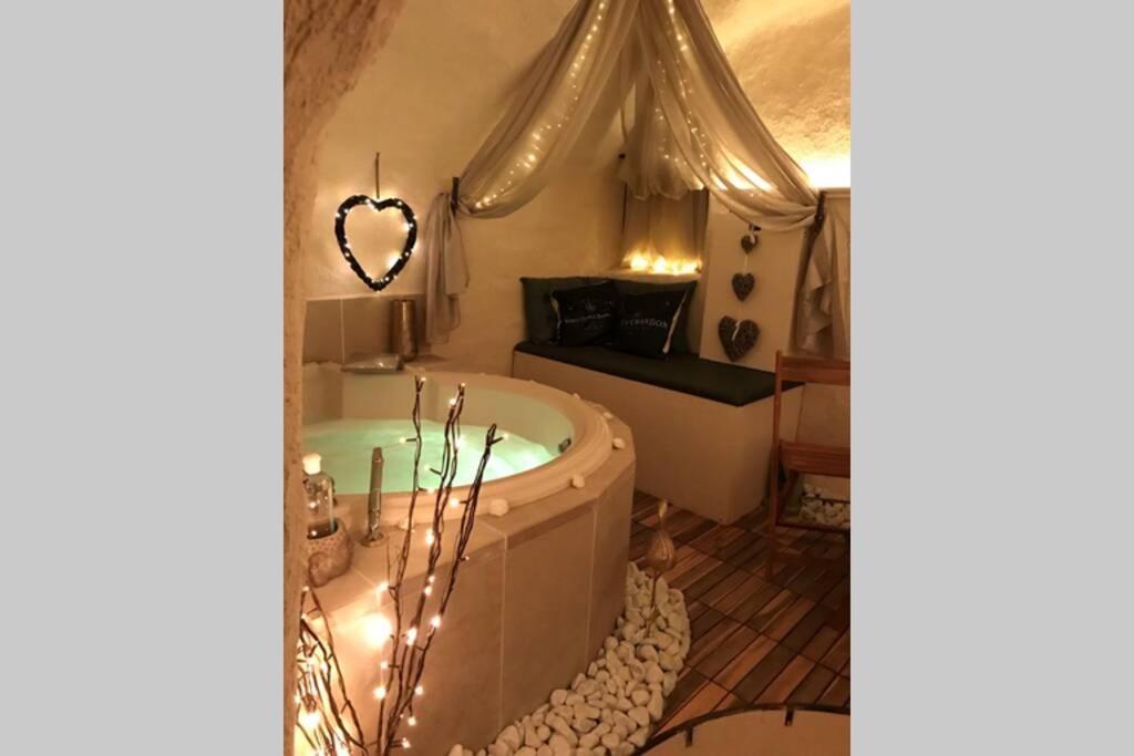 Les Secrets D'Alcove, Nuits Romantiques Avec Spa Екс ан Прованс Екстериор снимка